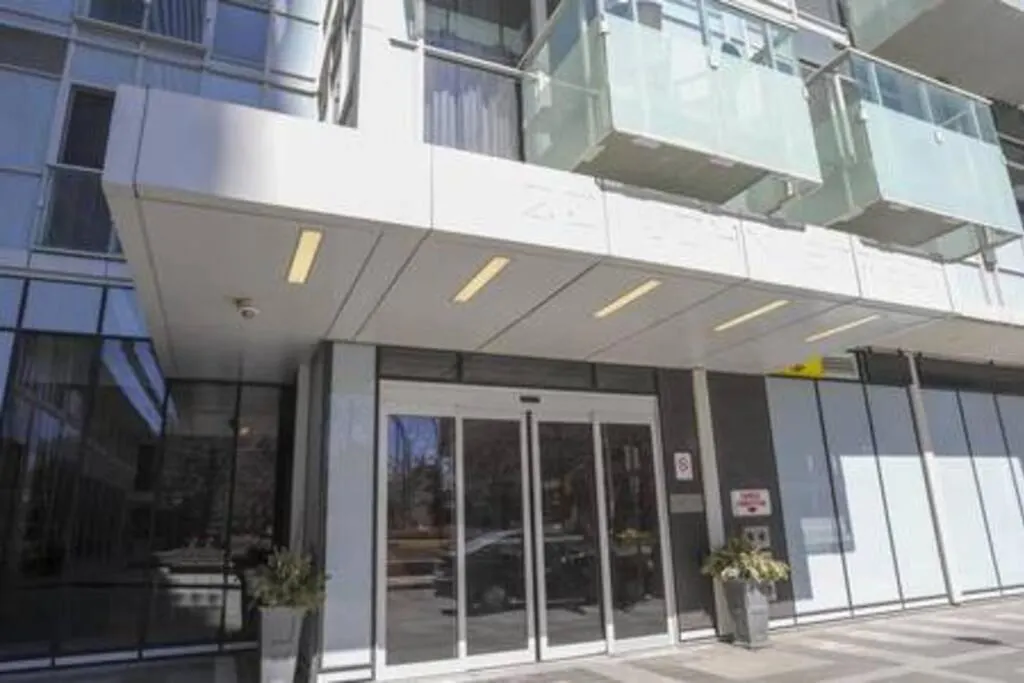 Apartment Elegant Condo Downtown On Front West Street II Toronto