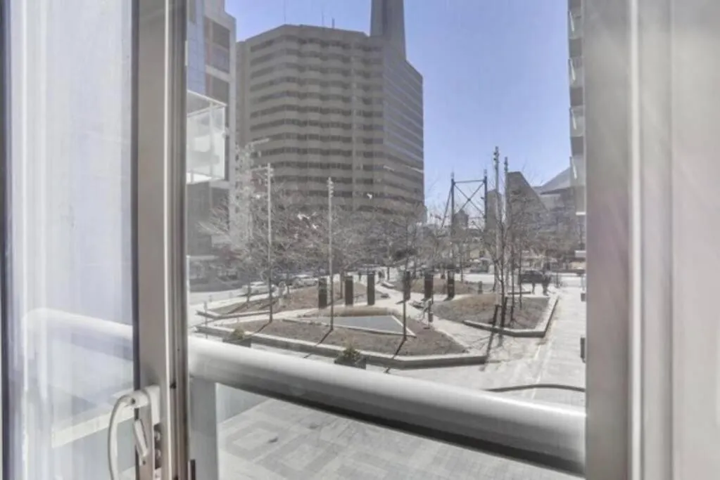 Elegant Condo Downtown On Front West Street II Toronto Apartment
